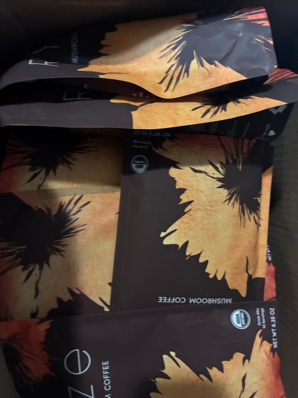 RYZE Mushroom Coffee - Brown & Gold Pack - Picture 3 of 3